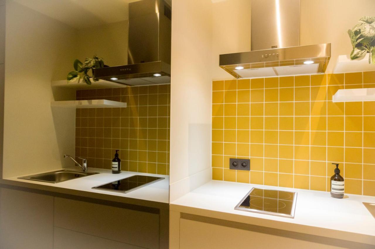 Hopland Apartment Антверпен Екстериор снимка